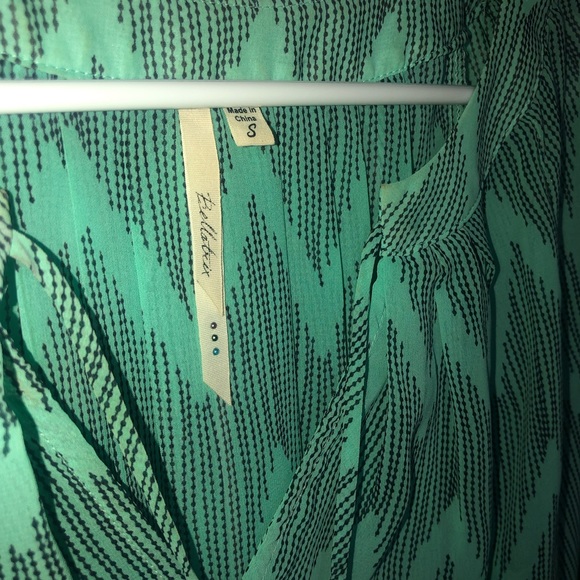 Bellatrix chevron blouse - Picture 2 of 3